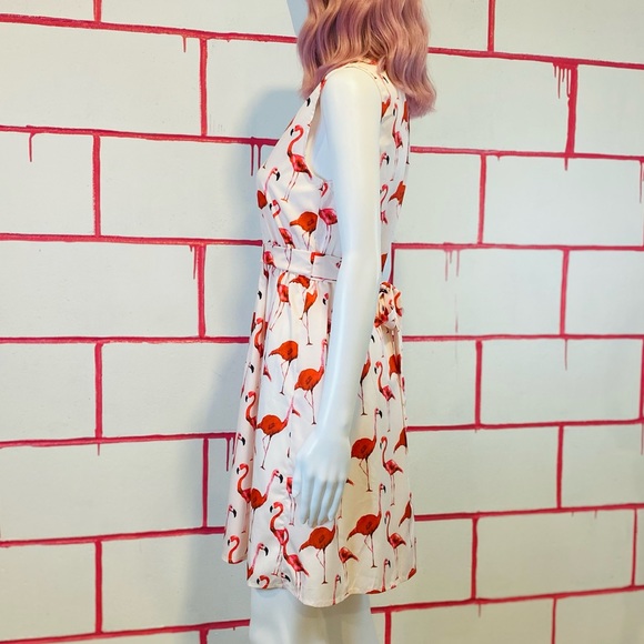 Whimsical A-Line Button Down Flamingo Print Dress 🦩 - Picture 7 of 8